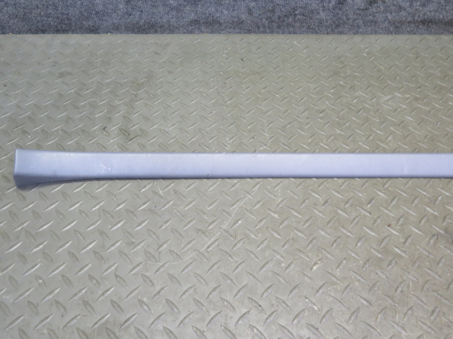92-00 Lexus UZZ30L SC300 SC400 Front Left & Right Door Sill Plate Trim Gray OEM