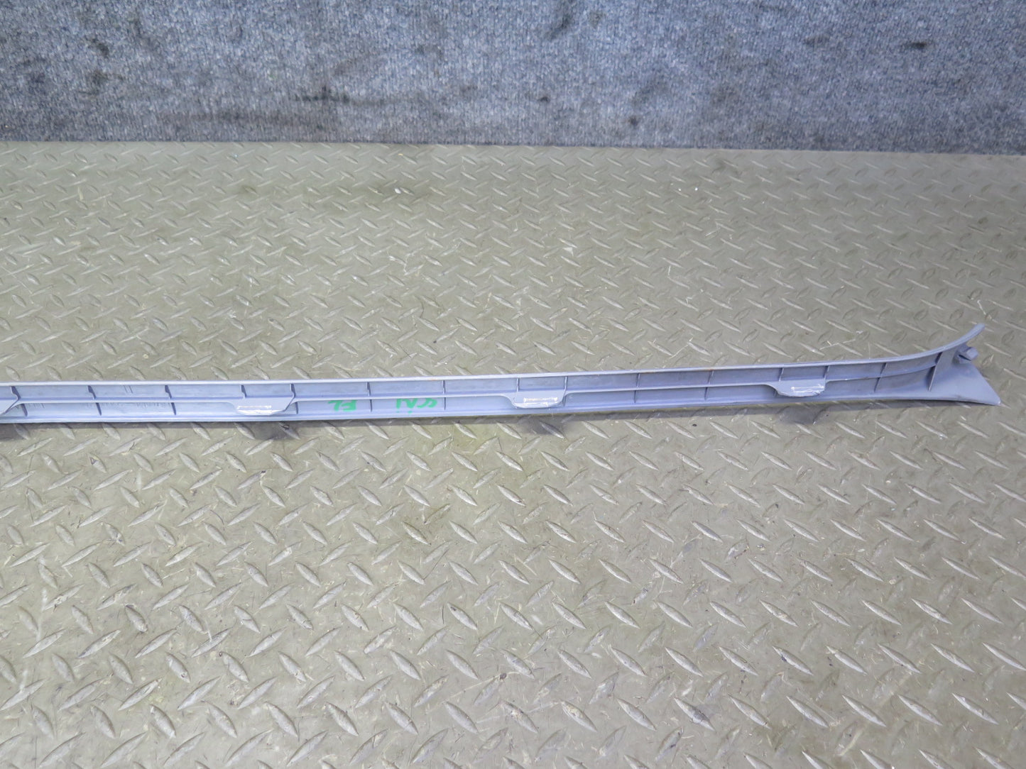 92-00 Lexus UZZ30L SC300 SC400 Front Left & Right Door Sill Plate Trim Gray OEM