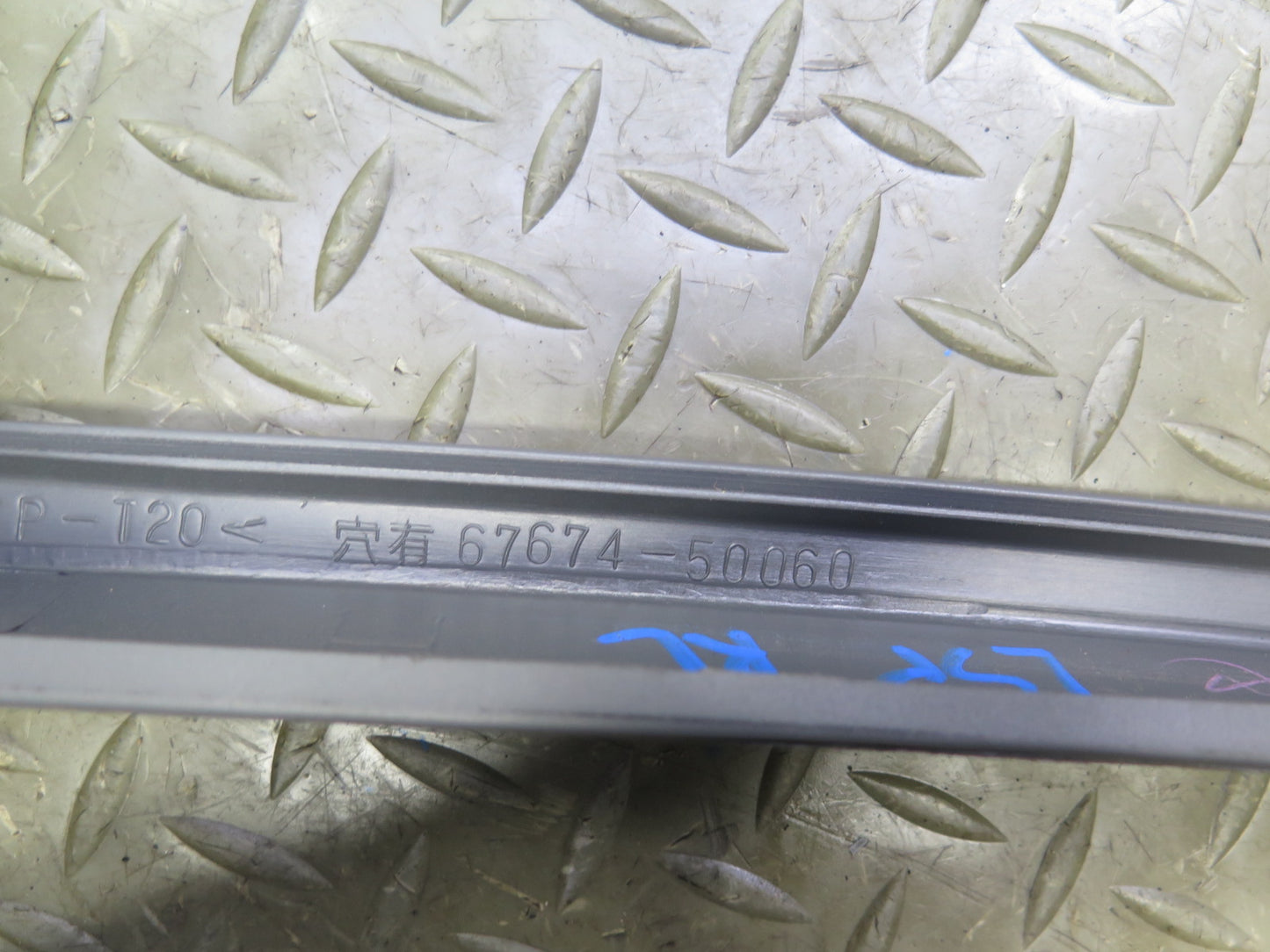 04-06 Lexus UCF30L LS430 Front & Rear Door Window Trim Garnish Frame Set OEM