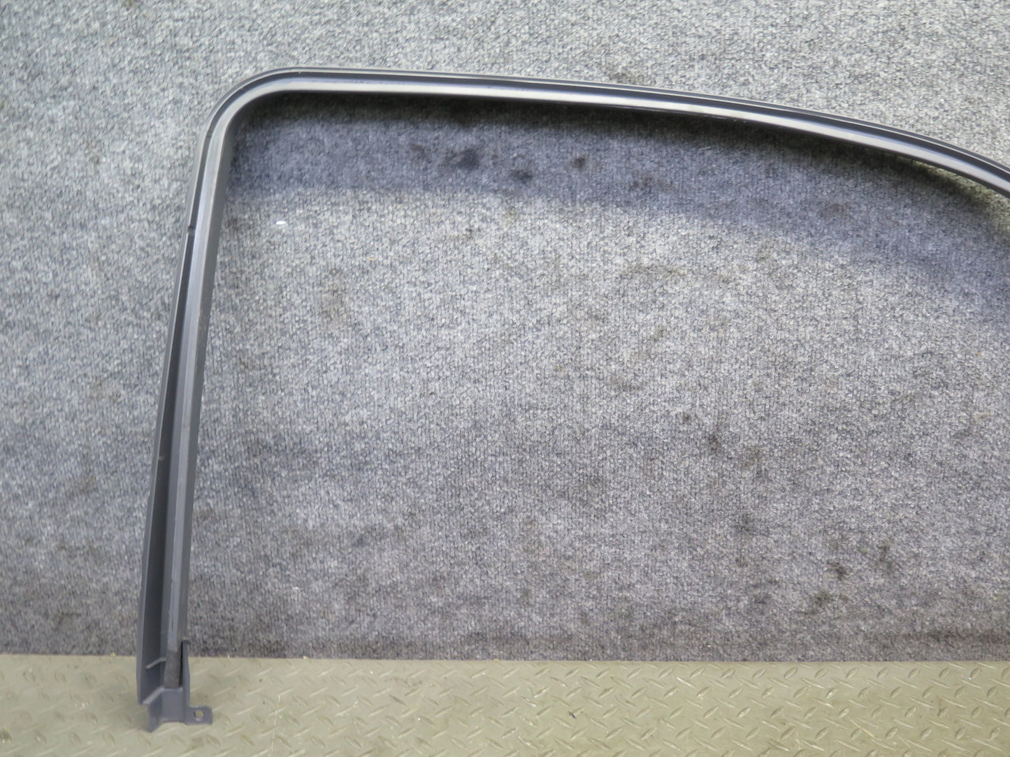 04-06 Lexus UCF30L LS430 Front & Rear Door Window Trim Garnish Frame Set OEM
