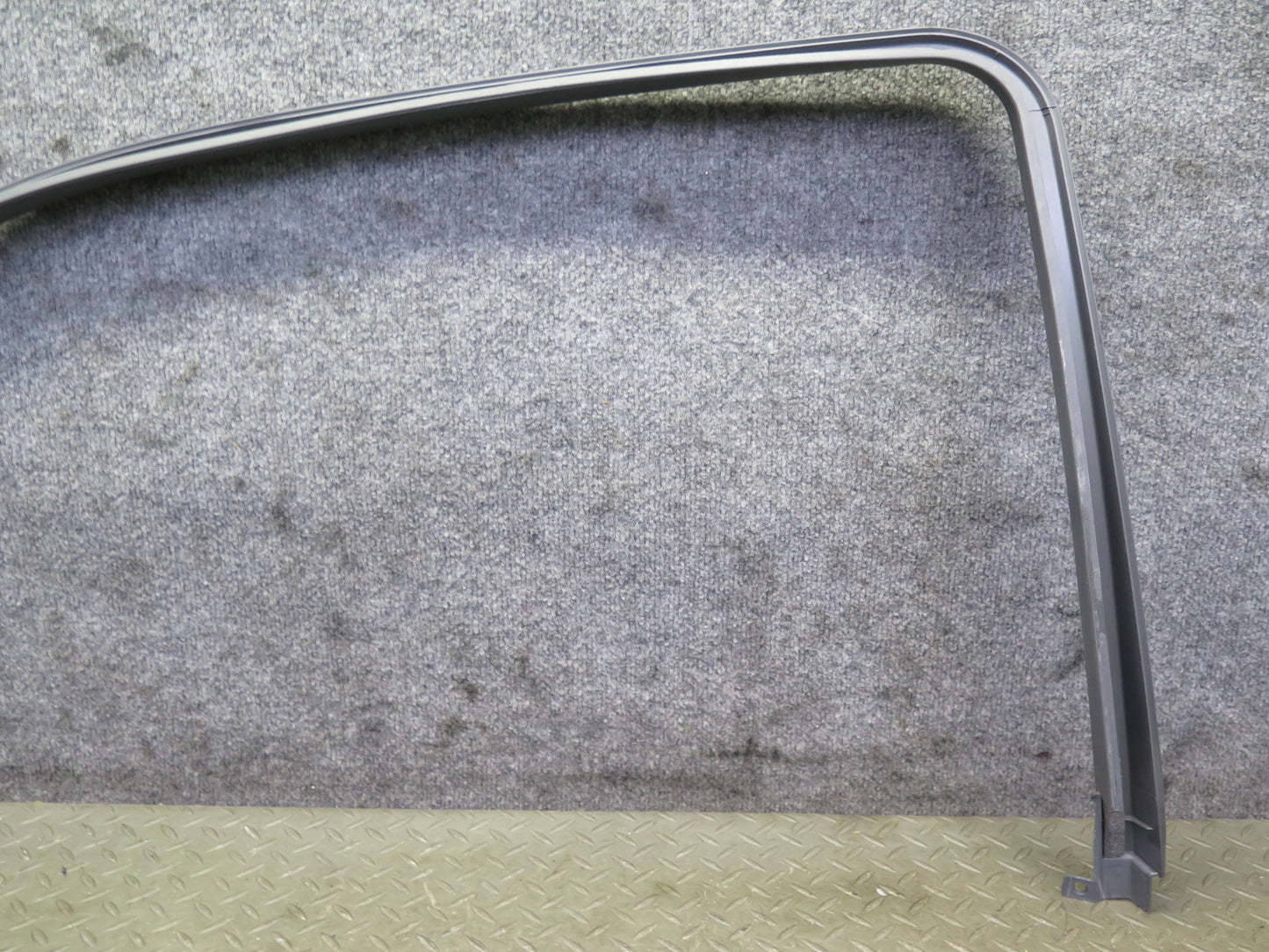 04-06 Lexus UCF30L LS430 Front & Rear Door Window Trim Garnish Frame Set OEM