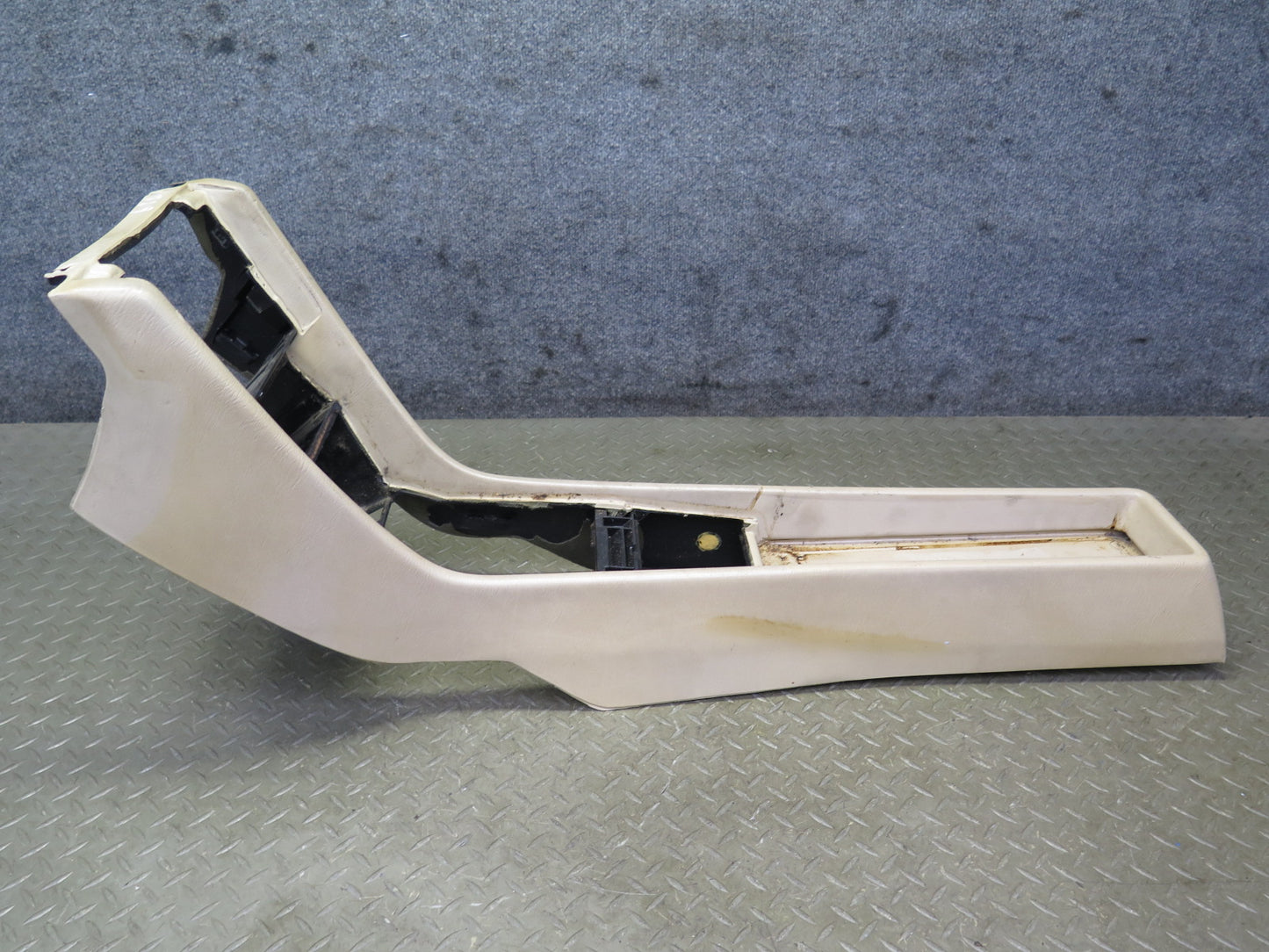 90-95 Mercedes W124 300D Center Console Trim Panel Cover Beige OEM