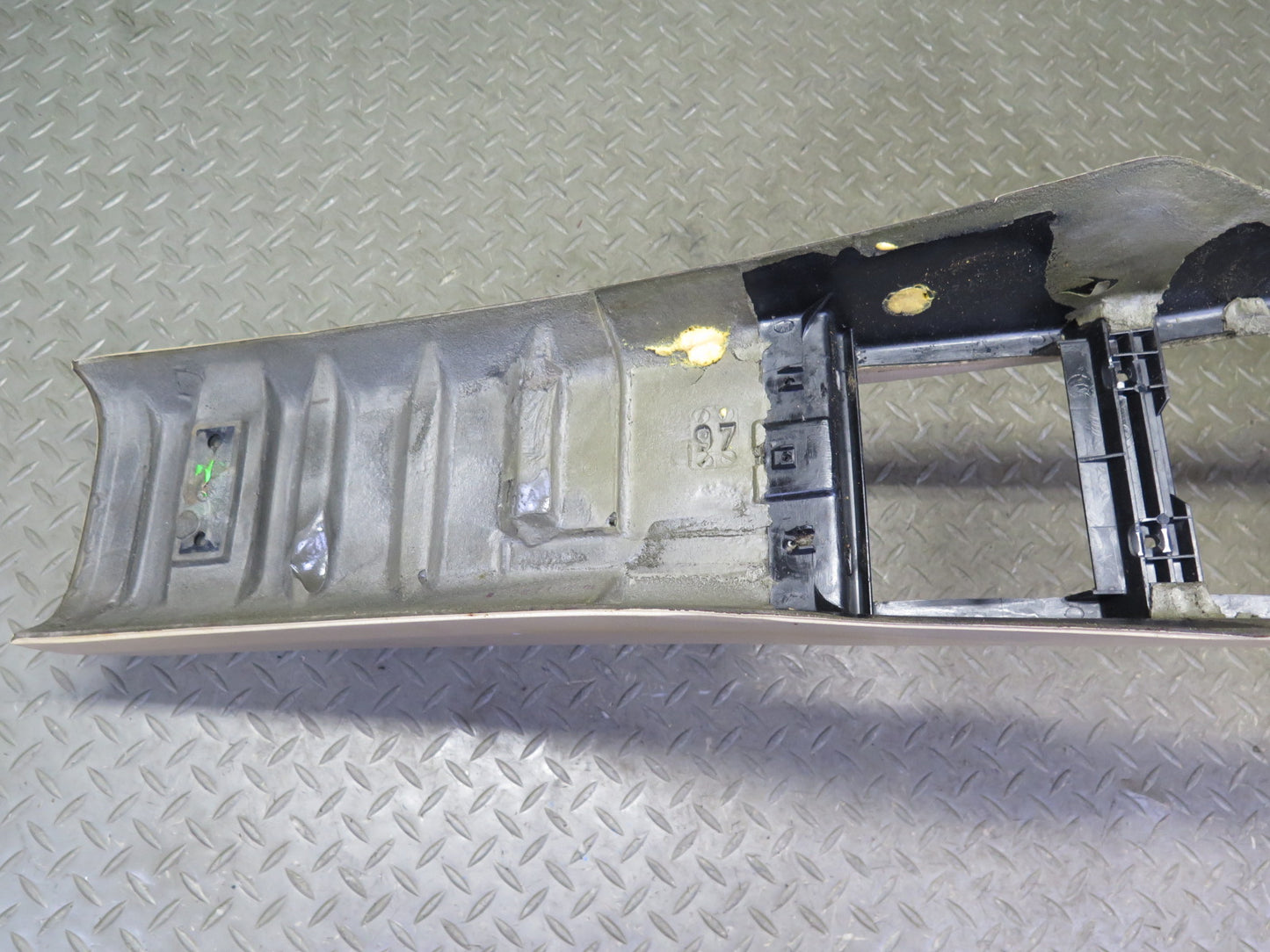 90-95 Mercedes W124 300D Center Console Trim Panel Cover Beige OEM