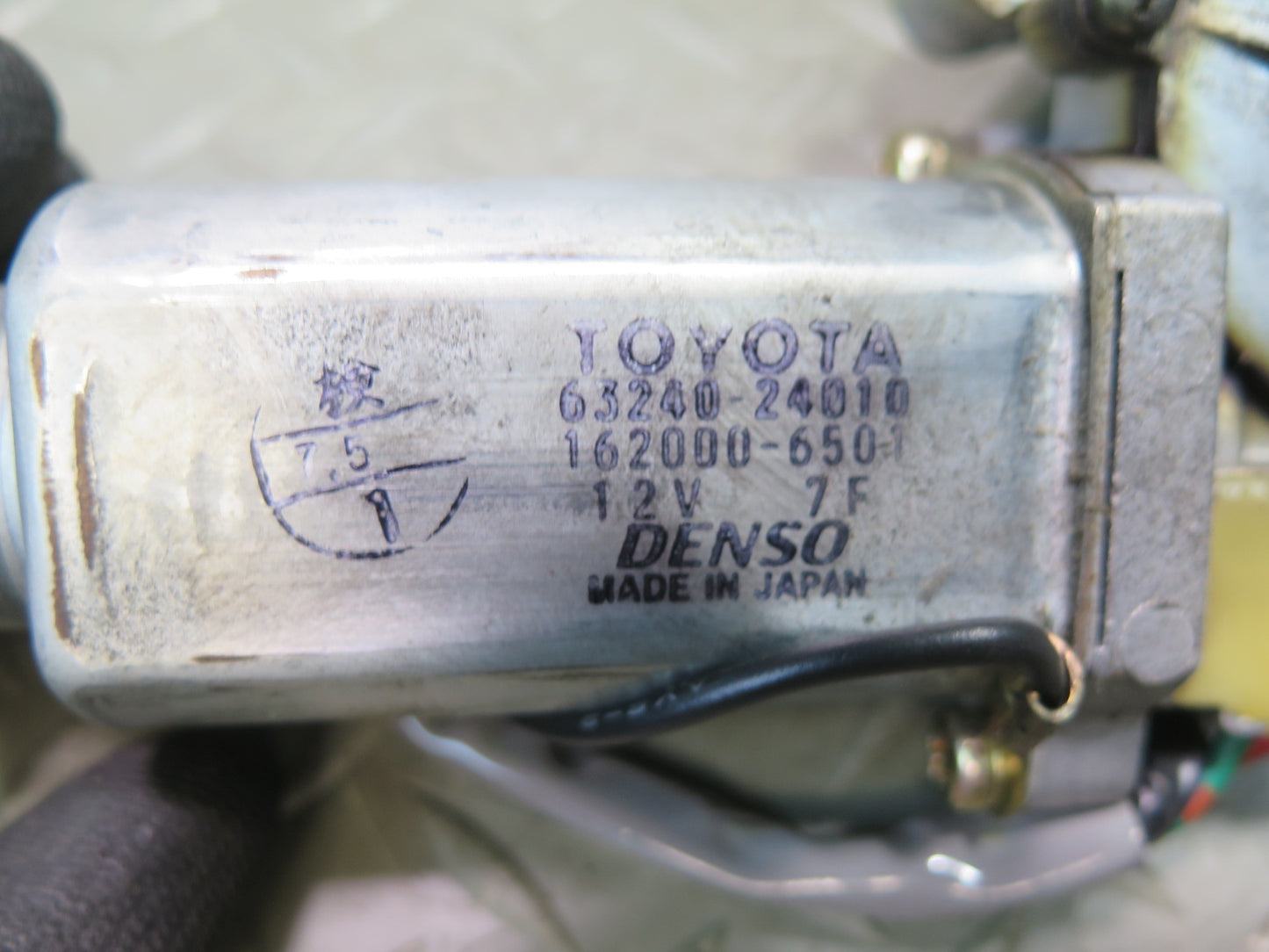02-10 Lexus Z40 SC430 Convertible TOP Roof Right Hinge Drive Motor OEM