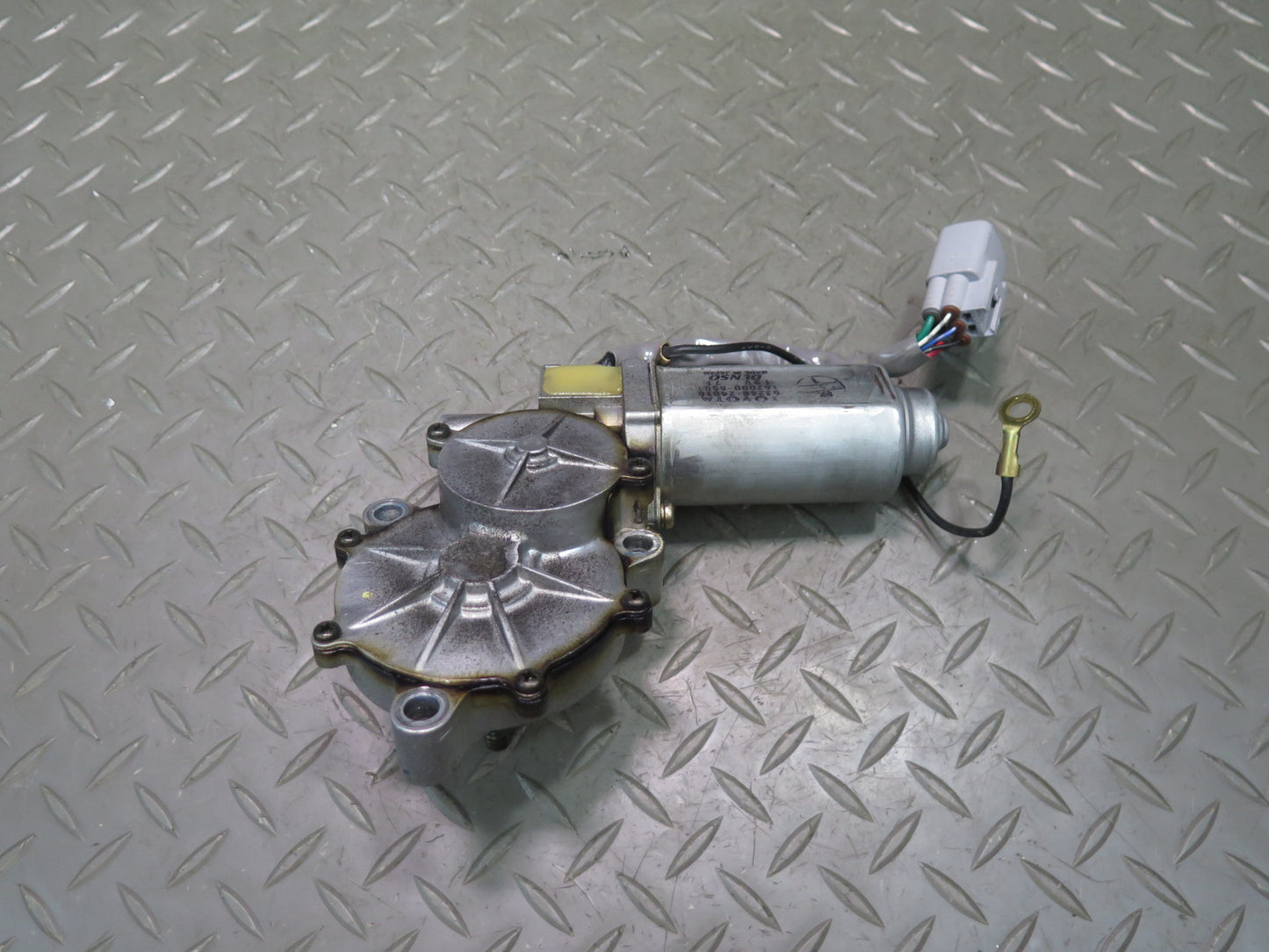 02-10 Lexus Z40 SC430 Convertible TOP Roof Right Hinge Drive Motor OEM