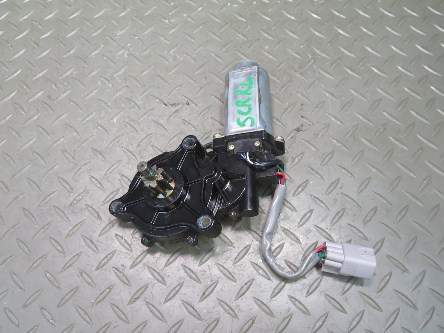 02-10 Lexus Z40 SC430 Set of 2 Rear Left Trunk Hinge Drive Gear Motor OEM