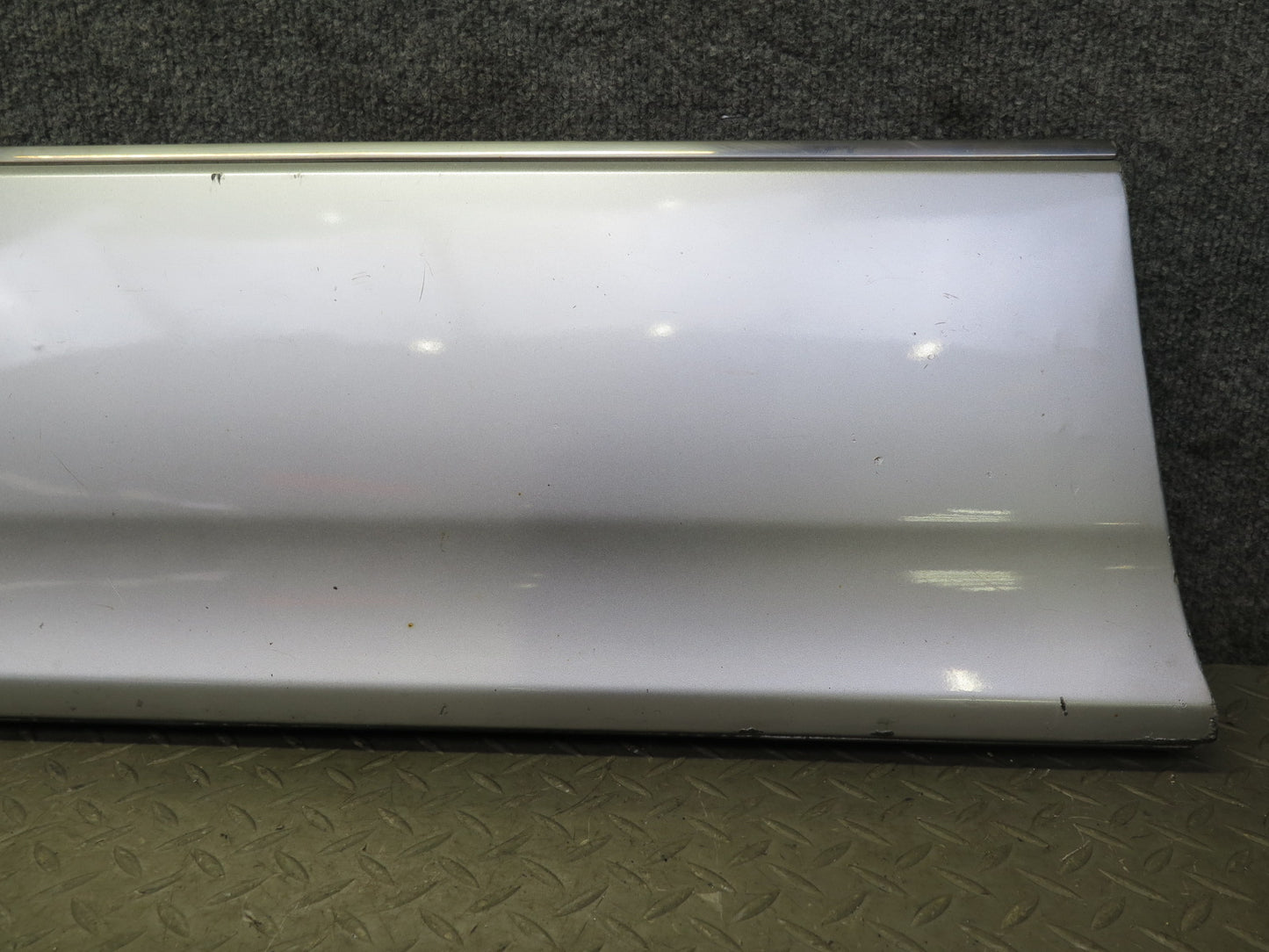 04-06 Lexus UCF30L LS430 Left Fender Door Lower Exterior Molding Trim Set OEM