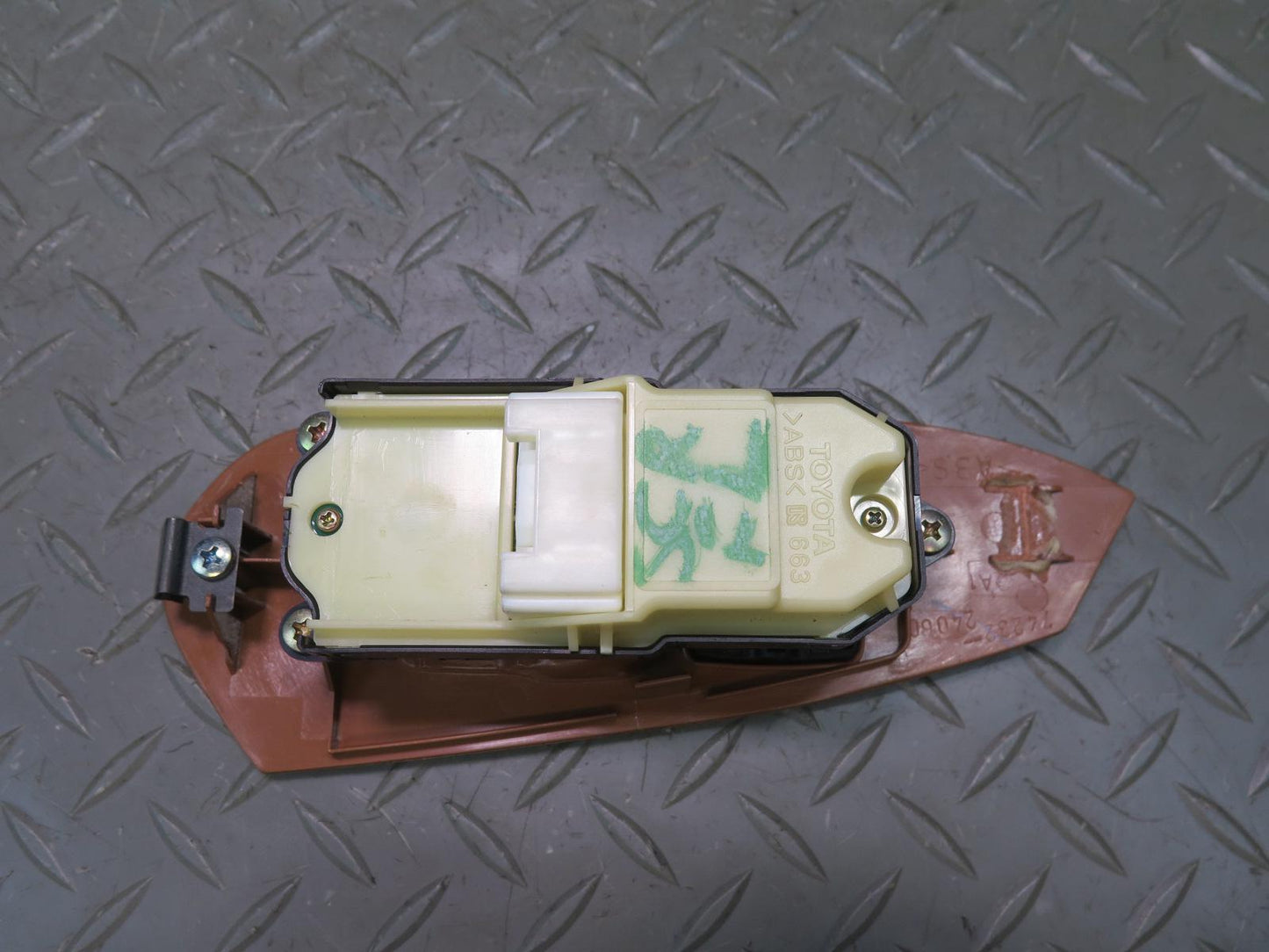 02-10 Lexus Z40 SC430 Left Driver Door Master Power Window Switch w Trim OEM