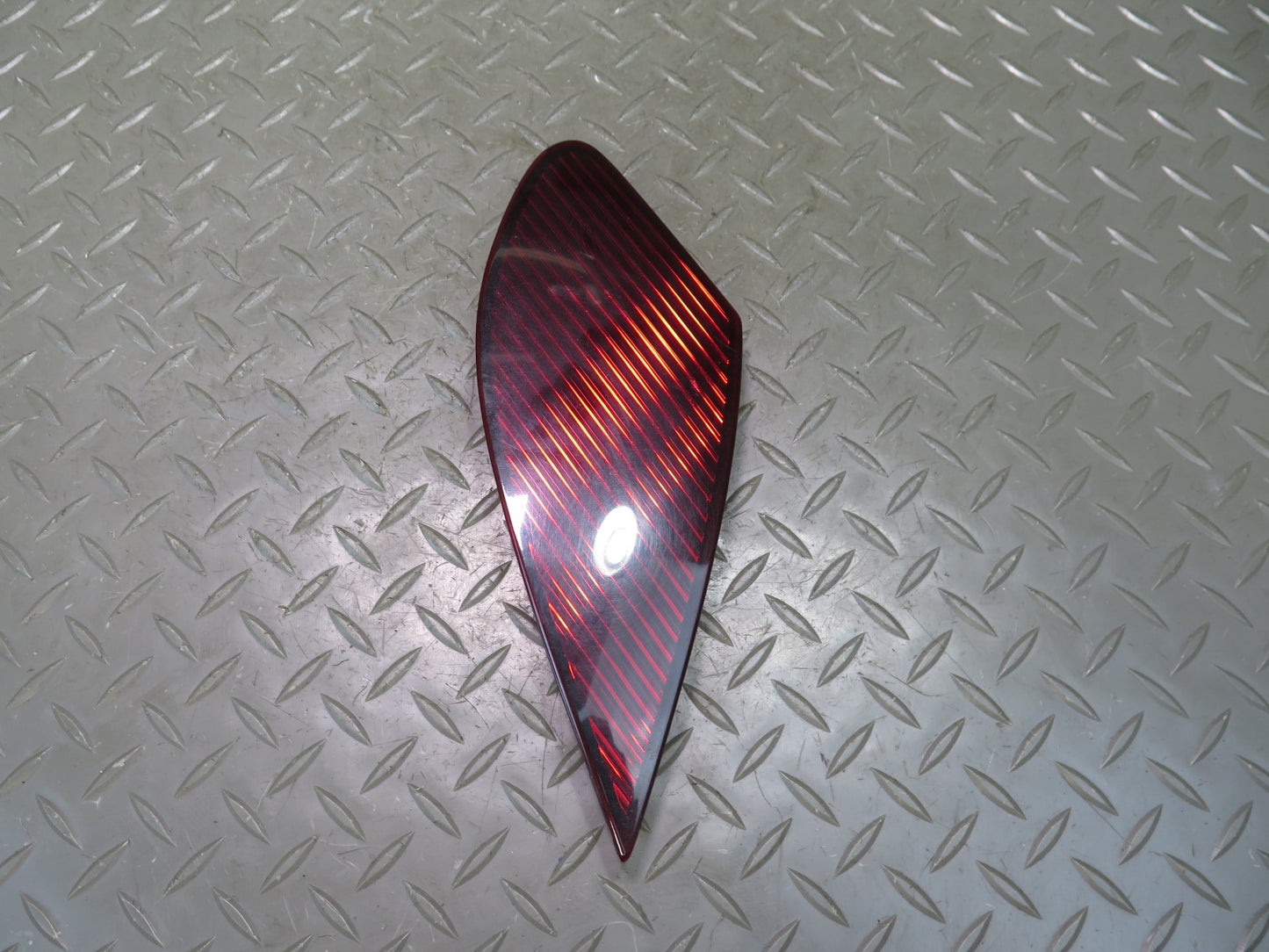 02-05 Lexus Z40 SC430 Set of 2 Rear Left & Right Tail Light Reflector OEM