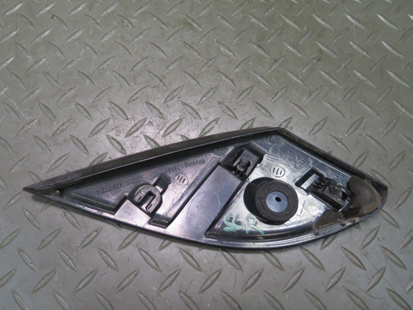 02-05 Lexus Z40 SC430 Set of 2 Rear Left & Right Tail Light Reflector OEM