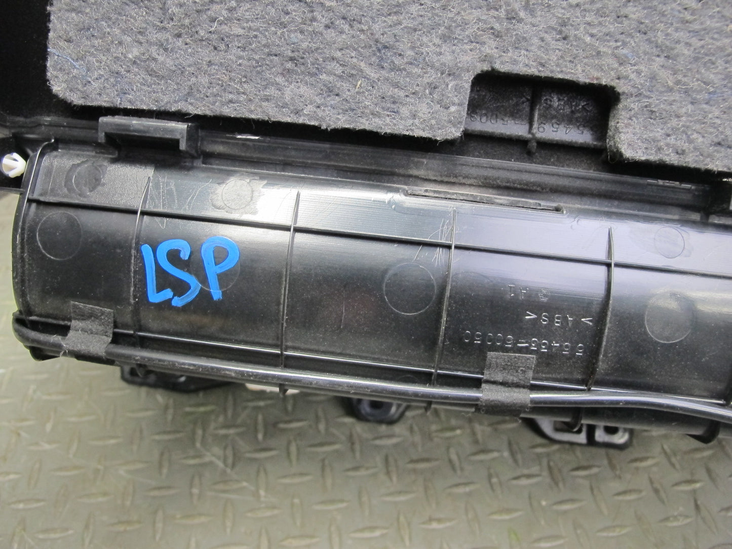04-06 Lexus UCF30L LS430 Dash Upper Glove Box Compartment Storage OEM