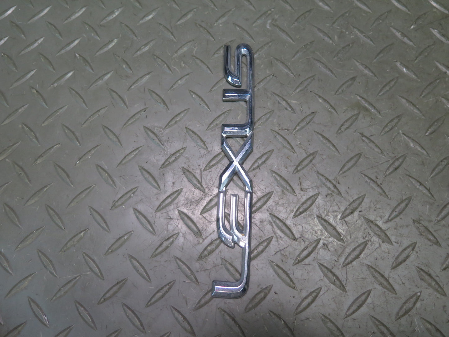 02-10 Lexus Z40 SC430 Rear Trunk Lid Ornament Emblem Logo Badge Set OEM
