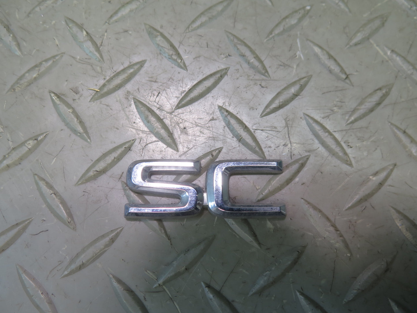 02-10 Lexus Z40 SC430 Rear Trunk Lid Ornament Emblem Logo Badge Set OEM
