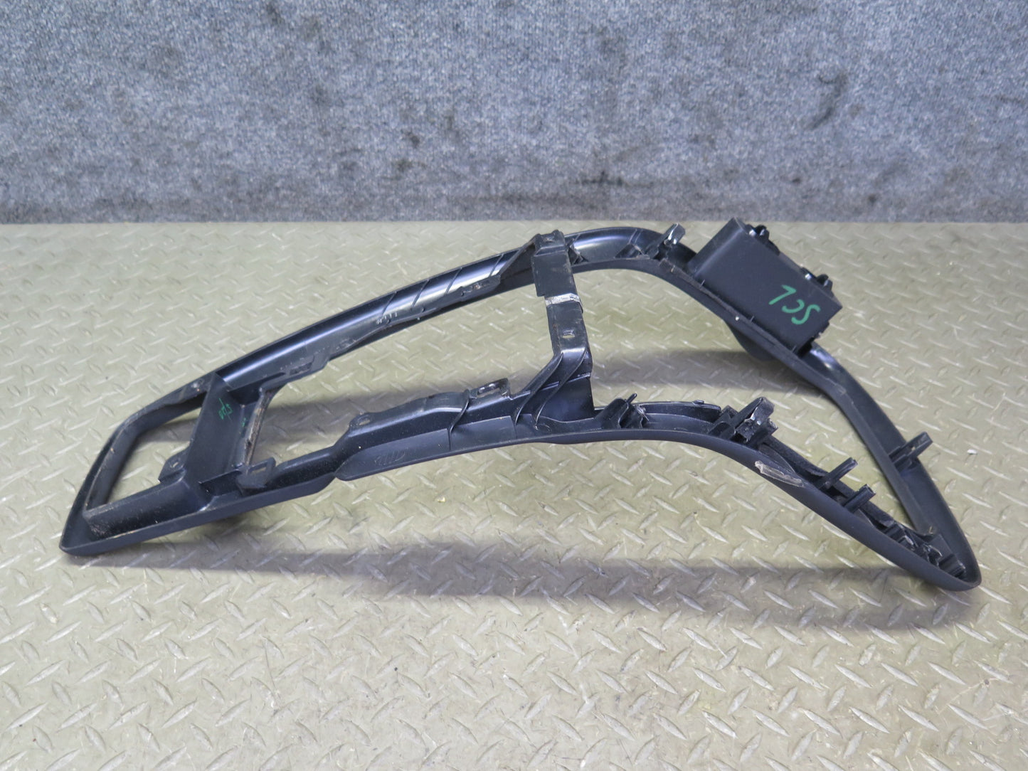 92-00 Lexus UZZ30L SC300 SC400 Center Console Trim Cover Panel w CUP Holder OEM