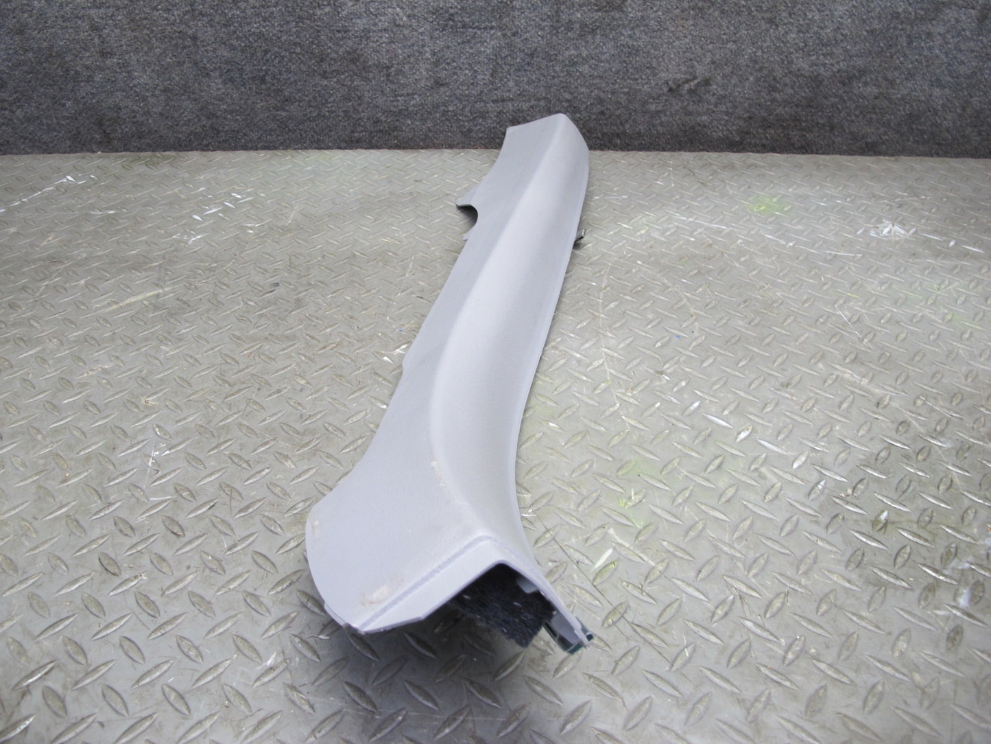 04-06 Lexus UCF30L LS430 Set of 2 Rear Quarter Lower Pillar Trim Panel OEM