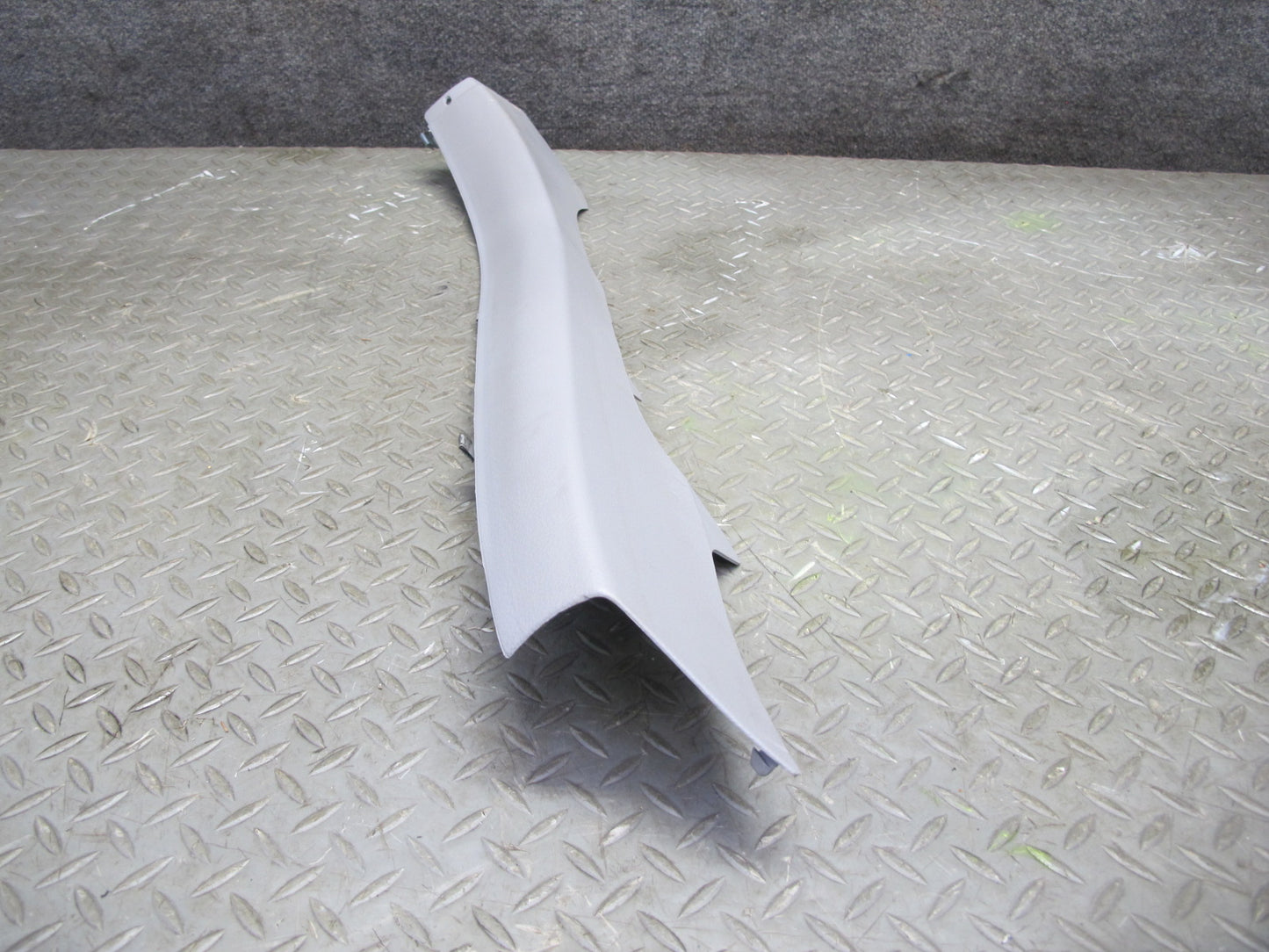 04-06 Lexus UCF30L LS430 Set of 2 Rear Quarter Lower Pillar Trim Panel OEM