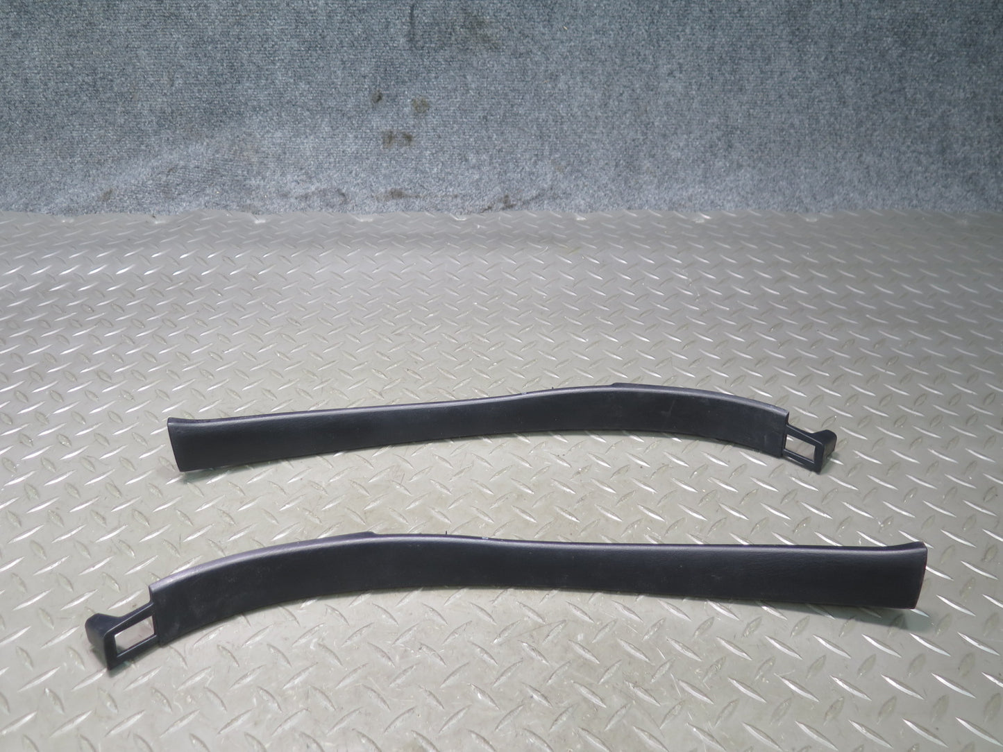 02-10 Lexus Z40 SC430 Set of Left & Right Door Open Lower Pillar Trim Panel OEM