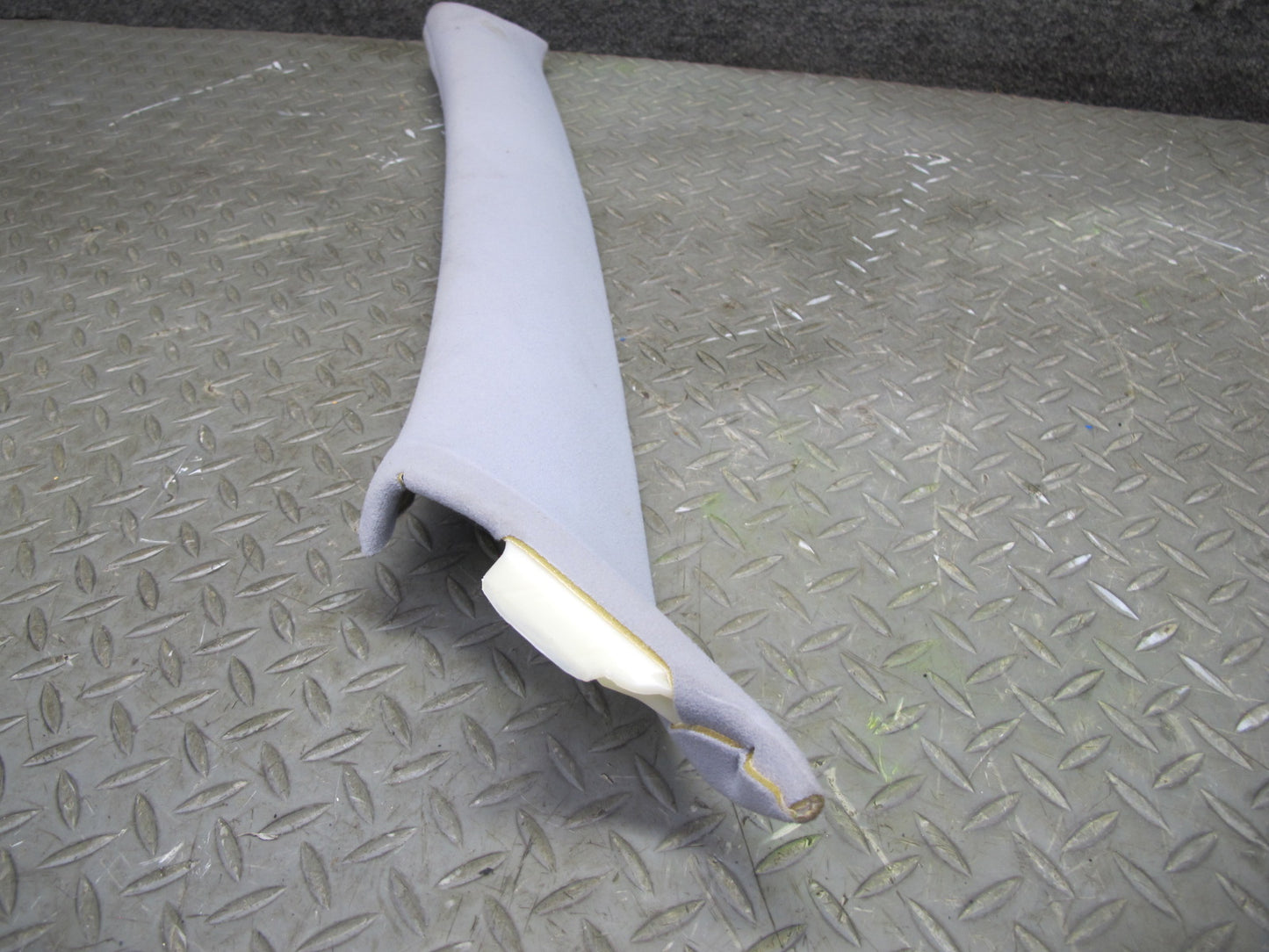 04-06 Lexus UCF30L LS430 Set of 2 Front Left & Right A Pillar Trim Panel OEM