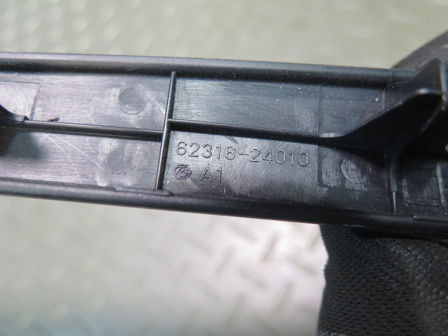 02-10 Lexus Z40 SC430 Set of Left & Right Door Open Lower Pillar Trim Panel OEM