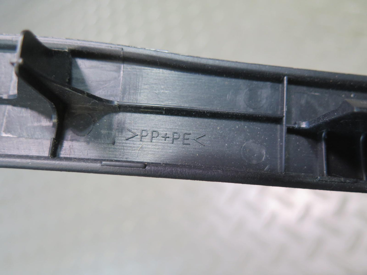 02-10 Lexus Z40 SC430 Set of Left & Right Door Open Lower Pillar Trim Panel OEM