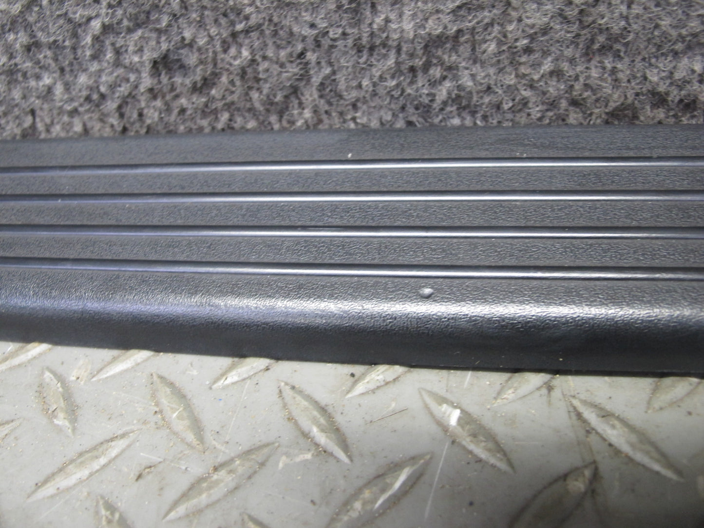 92-00 Lexus UZZ30L SC300 SC400 Set of 2 Door Scuff Sill Plate Trim Panel OEM