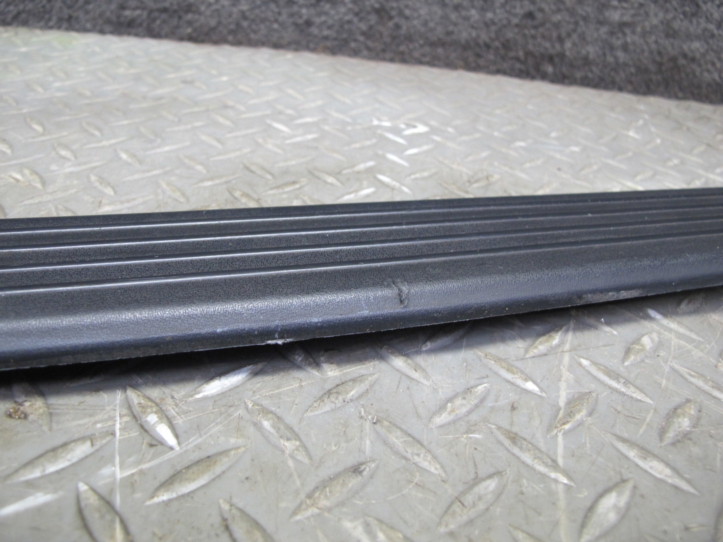 92-00 Lexus UZZ30L SC300 SC400 Set of 2 Door Scuff Sill Plate Trim Panel OEM