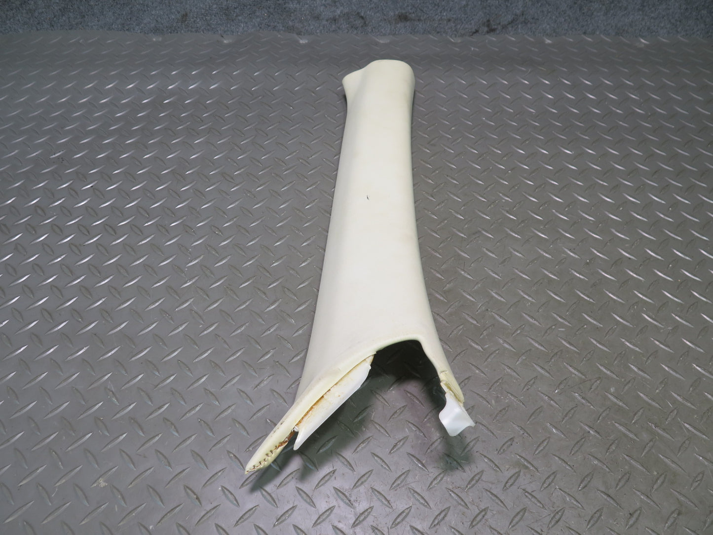 02-10 Lexus UZZ40L SC430 Front Left & Right A Pillar Interior Trim Panel Set OEM