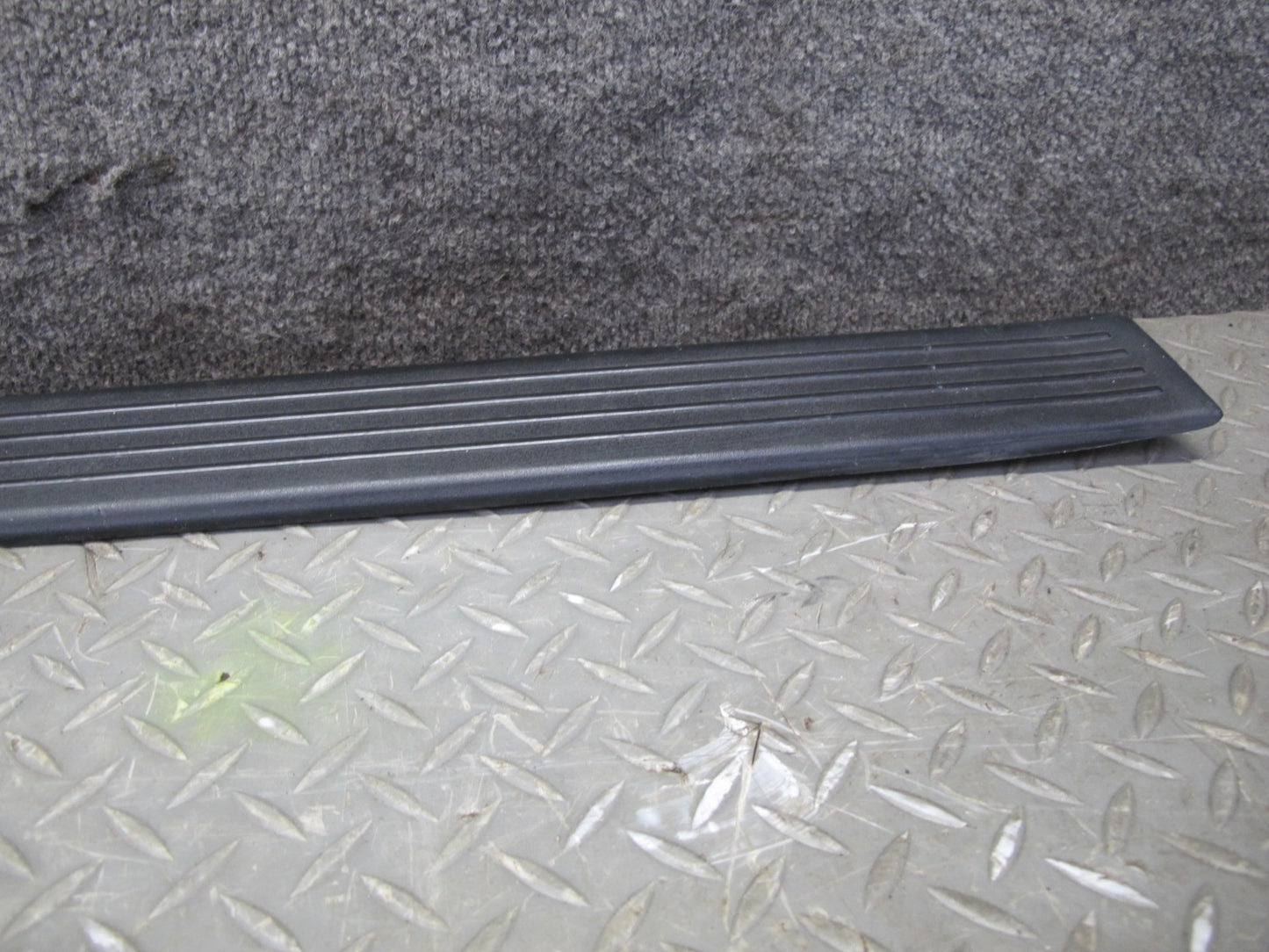 92-00 Lexus UZZ30L SC300 SC400 Set of 2 Door Scuff Sill Plate Trim Panel OEM