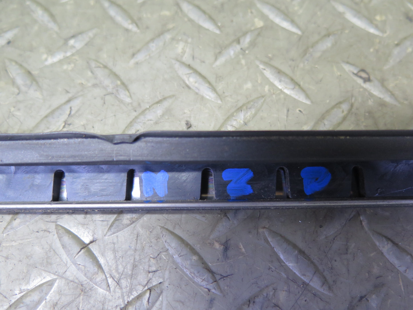 90-96 Nissan Z32 300ZX 2+2 Front Windshield Right & Left Molding Trim Set OEM