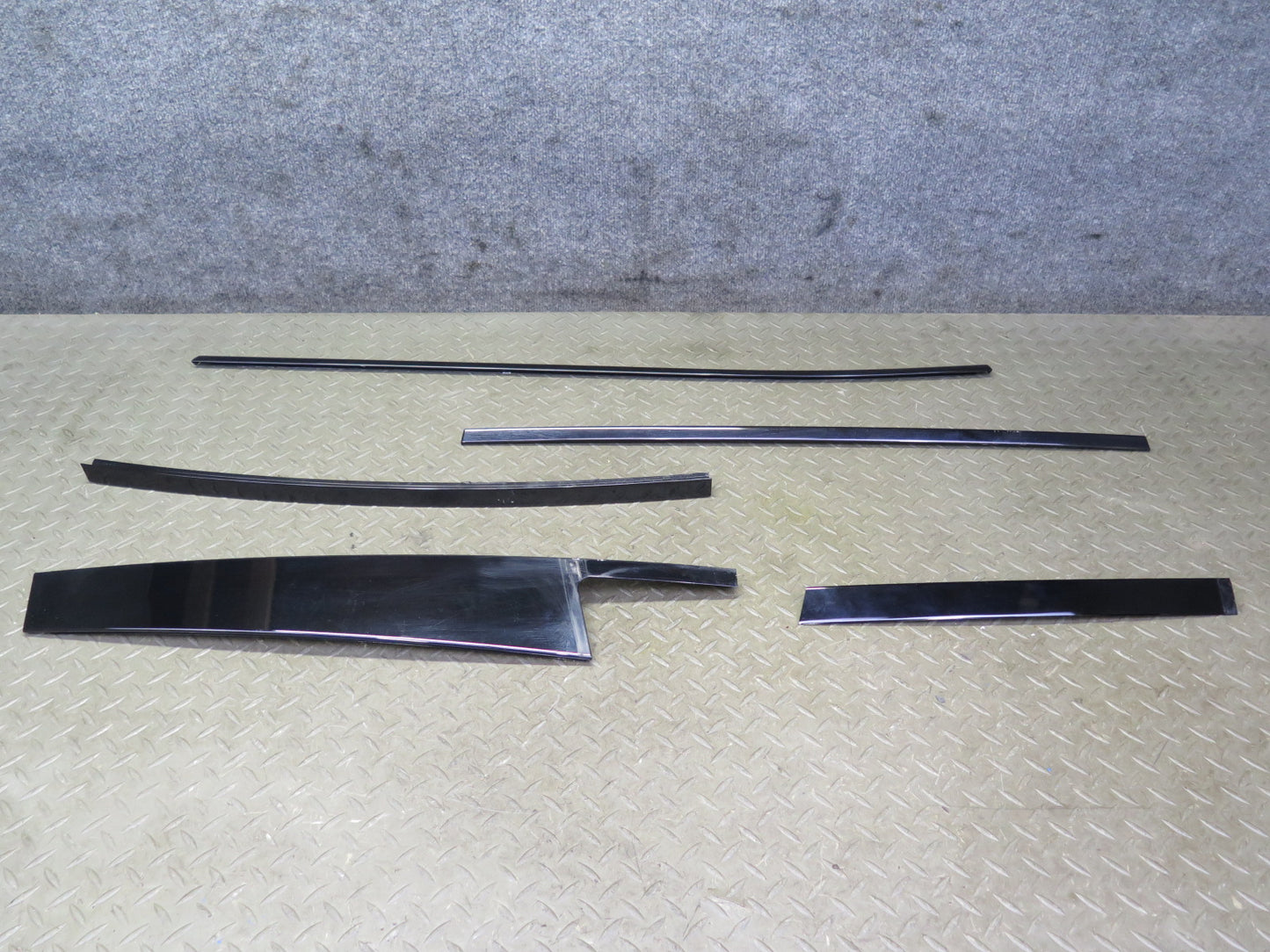 11-17 BMW F25 X3 Rear Left Door Window Exterior Trim Molding Panel Set OEM