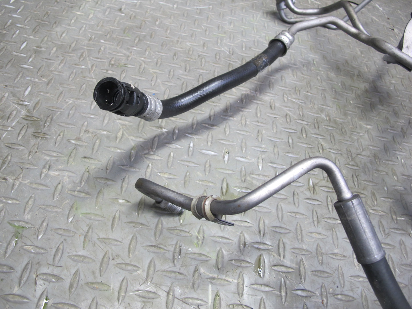 2012-2015 BMW F12 F13 M6 S63T Active Dynamic Drive Power Steering Hose Line Pipe