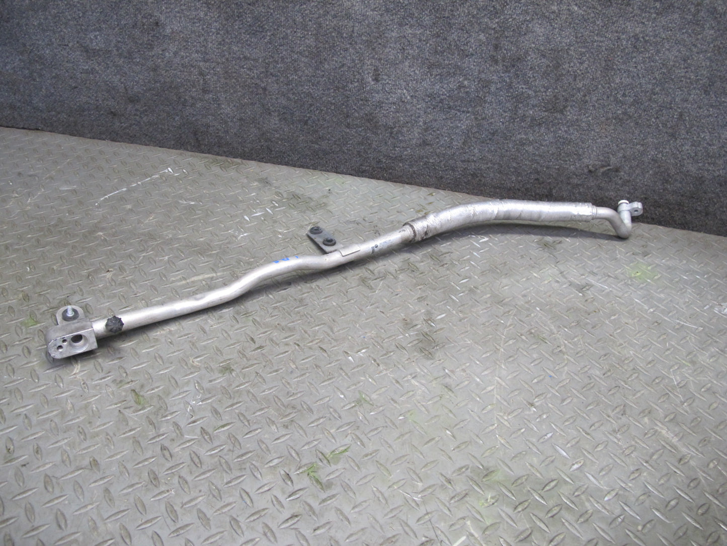 2012-2018 BMW F12 F13 M6 S63T A/C Air Conditioning Pressure Hose Pipe Line Set