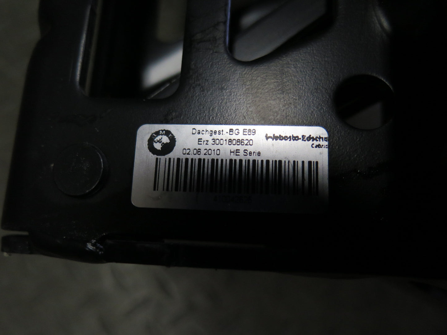 09-16 BMW E89 Z4 Convertible Rear Right TOP Roof Hinge OEM