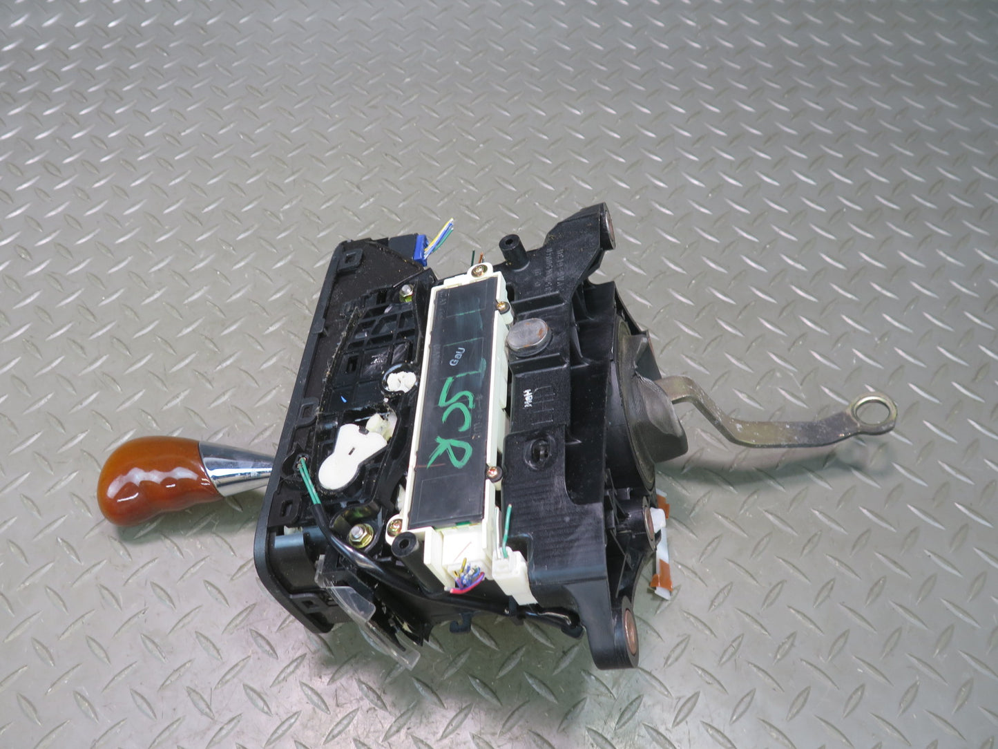 02-05 Lexus Z40 SC430 A/T Automatic Transmission Shifter w Knob Assembly OEM