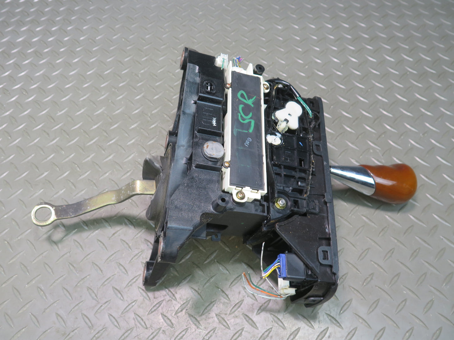 02-05 Lexus Z40 SC430 A/T Automatic Transmission Shifter w Knob Assembly OEM