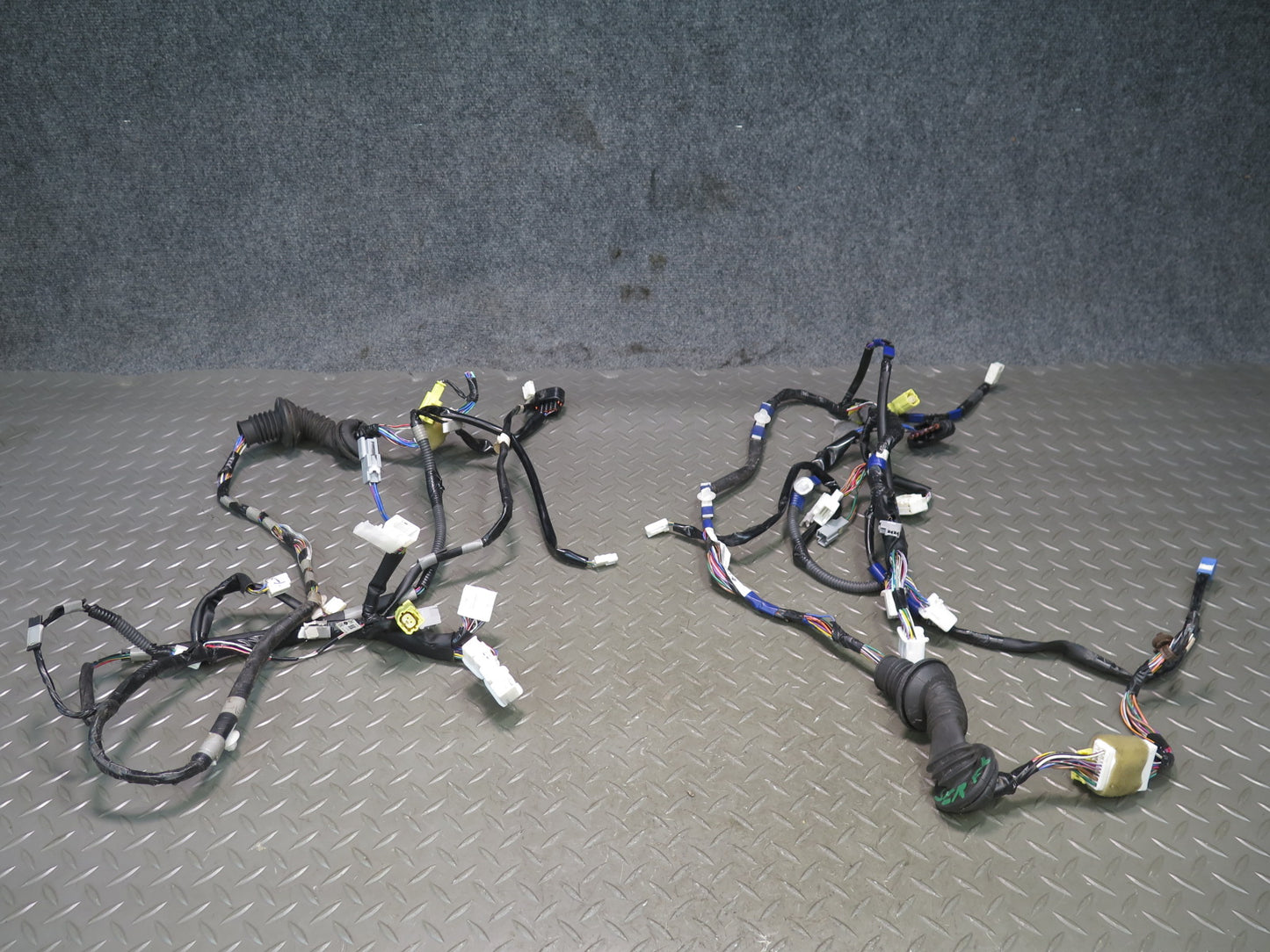 02-05 Lexus Z40 SC430 Front Left & Right Door Wire Wiring Harness Set OEM