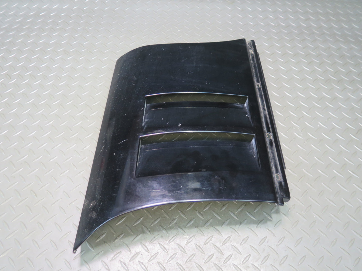 84-87 Chevrolet Corvette C4 Front Left Fender Lower Trim Molding Black OEM