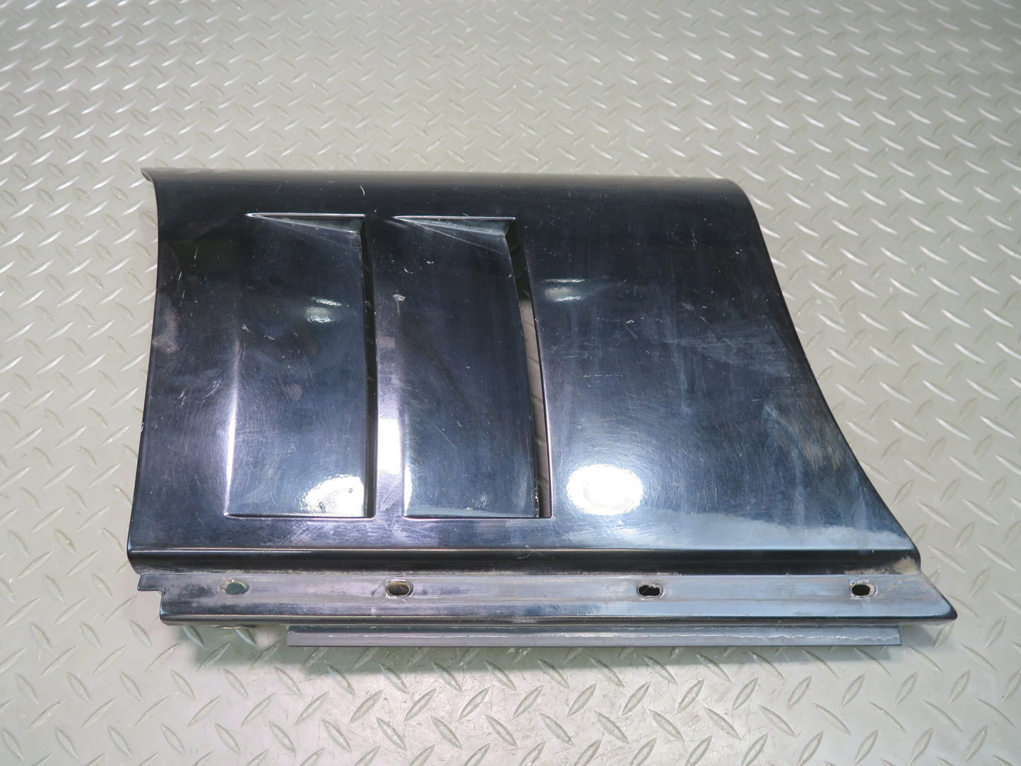 84-87 Chevrolet Corvette C4 Front Left Fender Lower Trim Molding Black OEM