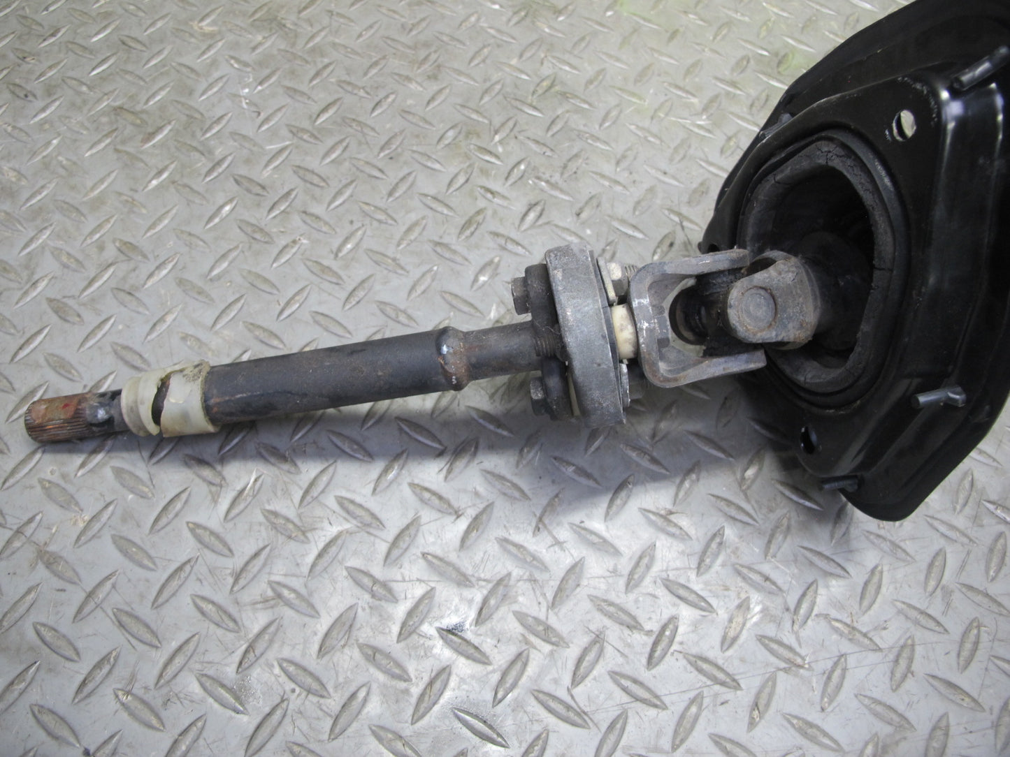 91-96 Nissan 300ZX Z32 Turbo Steering Column Shaft Assembly OEM