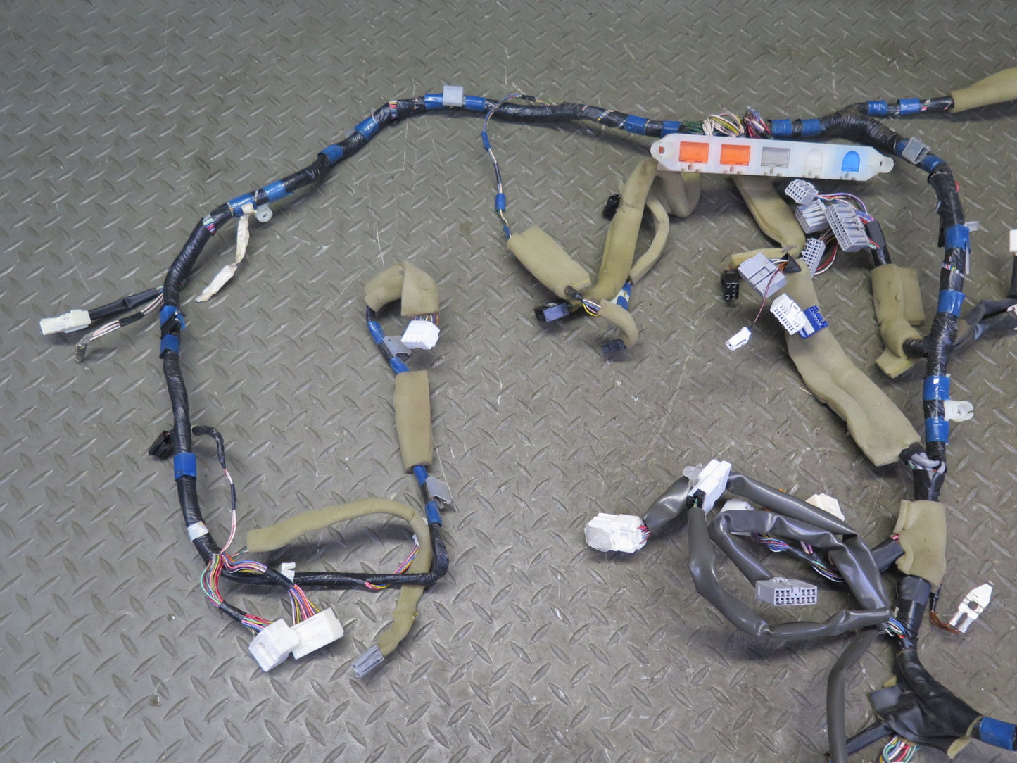 96-97 Toyota Celsior UCF20 RHD Dash Dashboard Instrument Wire Wiring Harness OEM