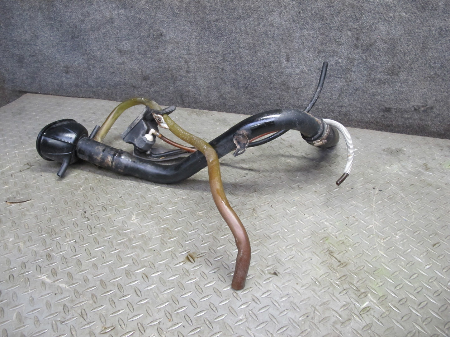 86-88 VW Scirocco MK2 Fuel Line Gas Tank Filler Neck w Cap & Vent Pipe Set OEM