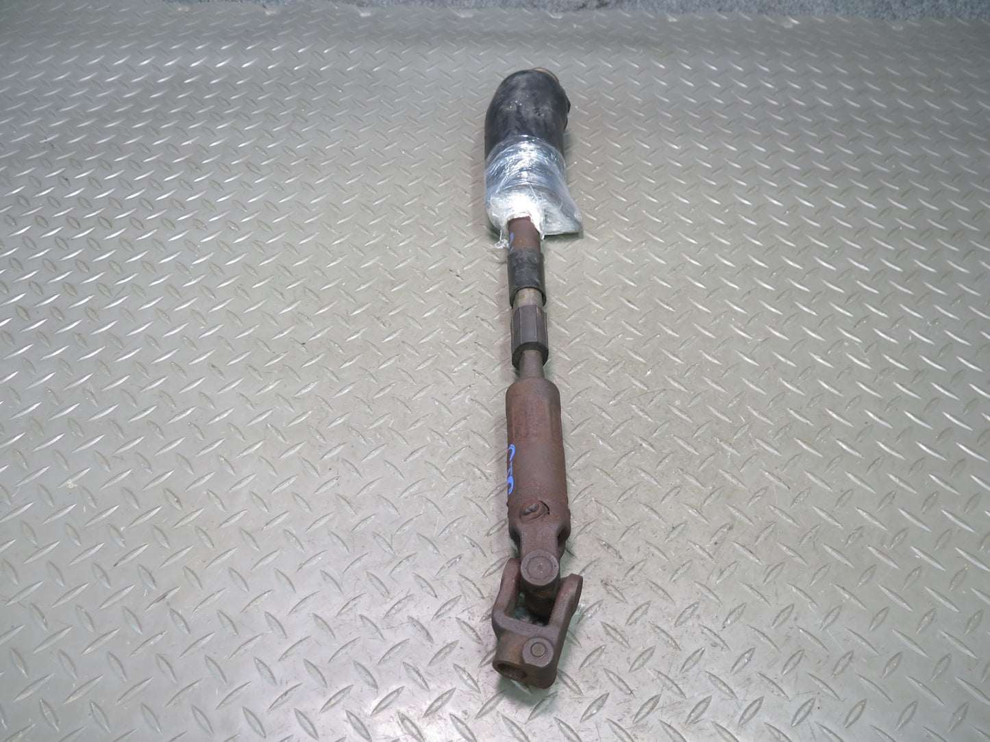 84-85 Chevrolet Corvette C4 Steering Column Coupler Intermediate Shaft OEM