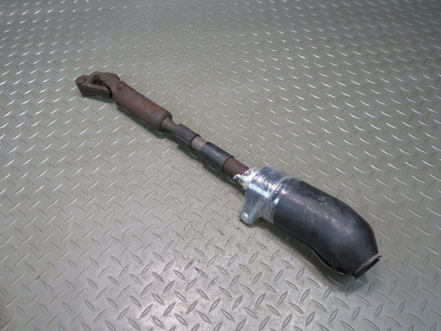 84-85 Chevrolet Corvette C4 Steering Column Coupler Intermediate Shaft OEM