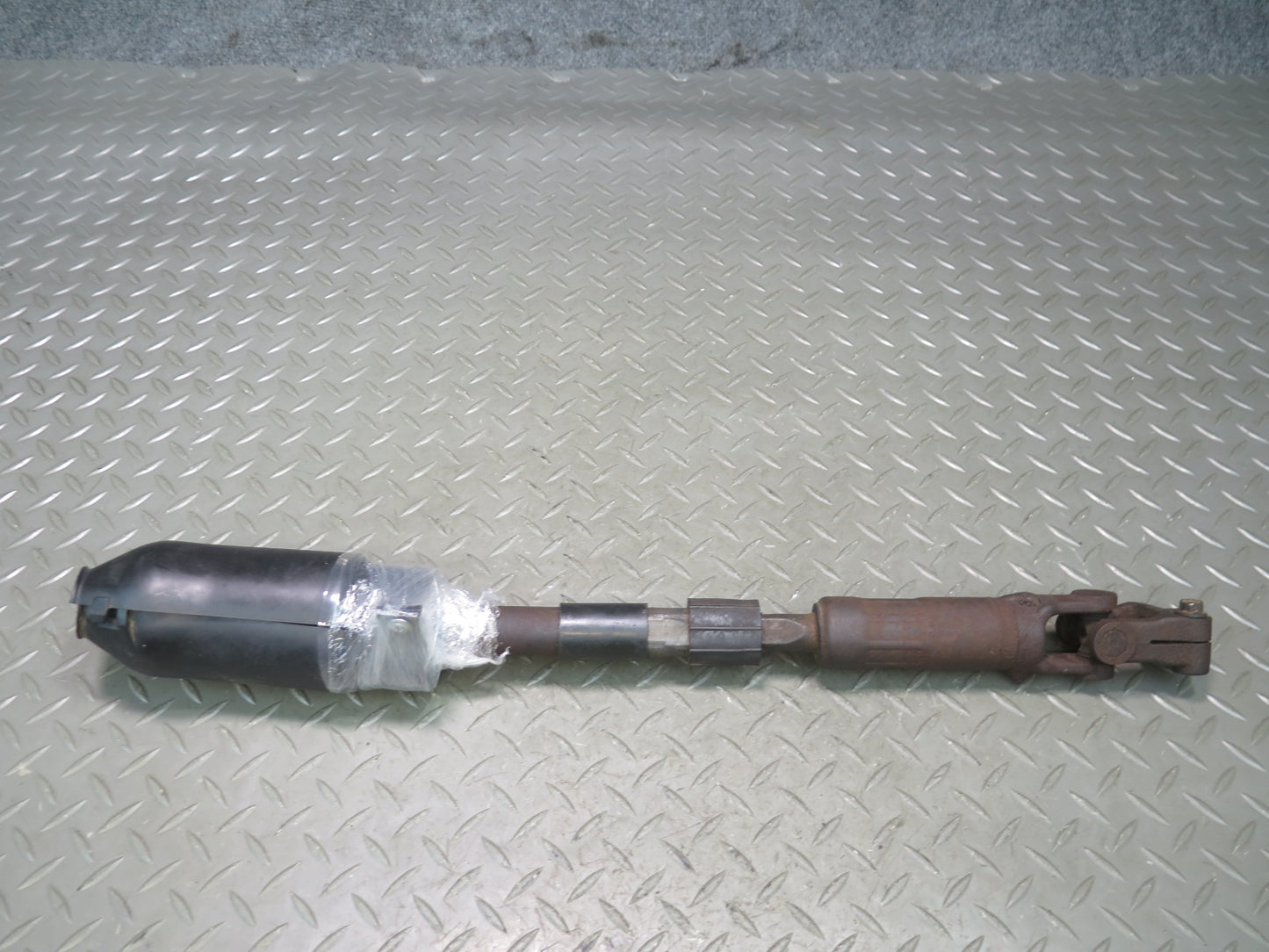 84-85 Chevrolet Corvette C4 Steering Column Coupler Intermediate Shaft OEM