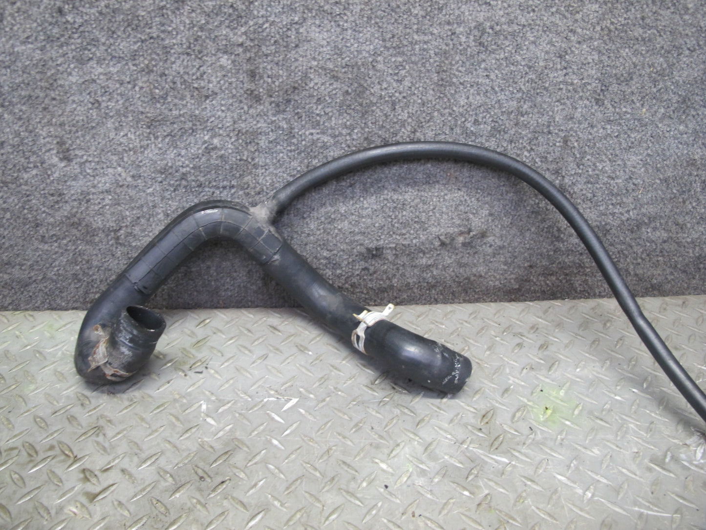 86-89 VW Scirocco MK2 16V Engine Set of 2 Radiator Coolant Hose Pipe OEM