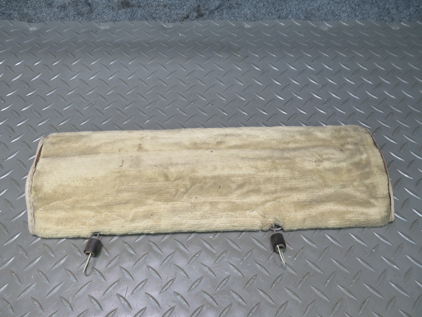 94-95 Mercedes W124 300D Front Left Seat Trim Cover Panel w Carpet Set OEM