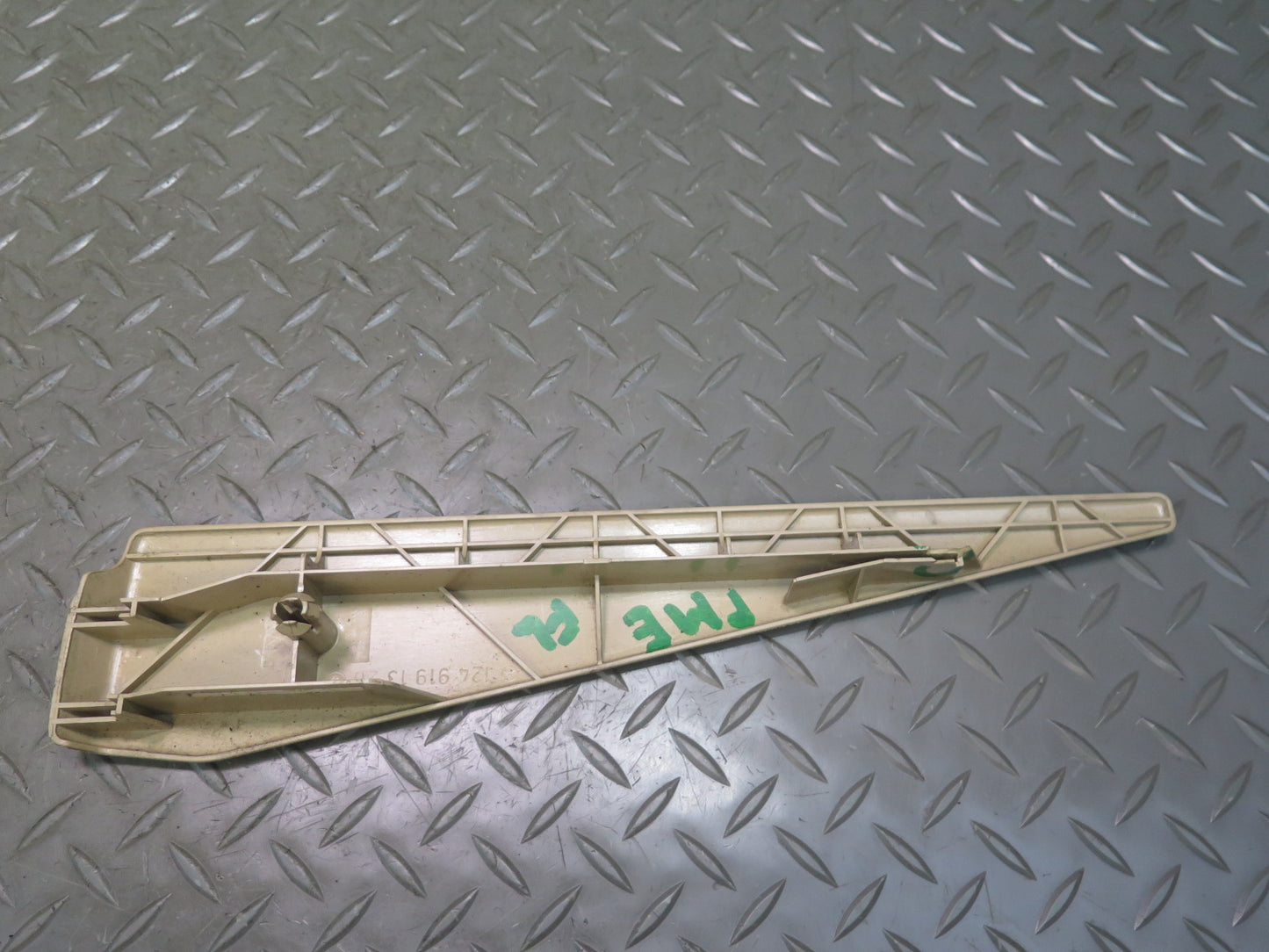 94-95 Mercedes W124 300D Front Left Seat Trim Cover Panel w Carpet Set OEM