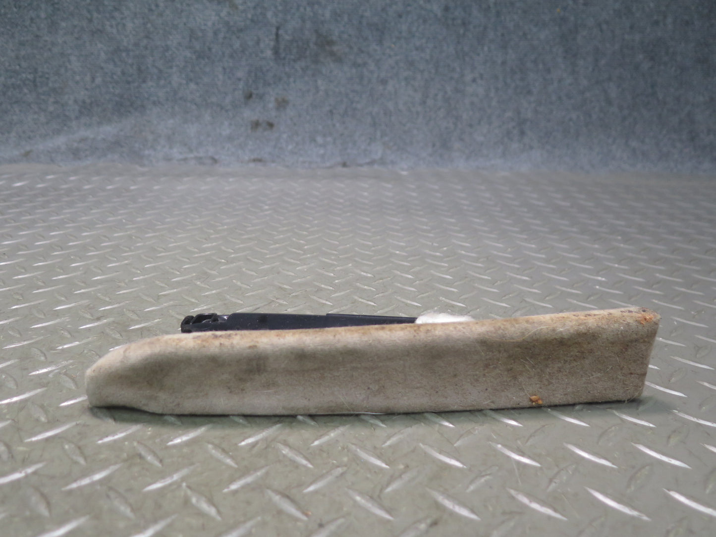 94-95 Mercedes W124 300D Front Left Seat Trim Cover Panel w Carpet Set OEM