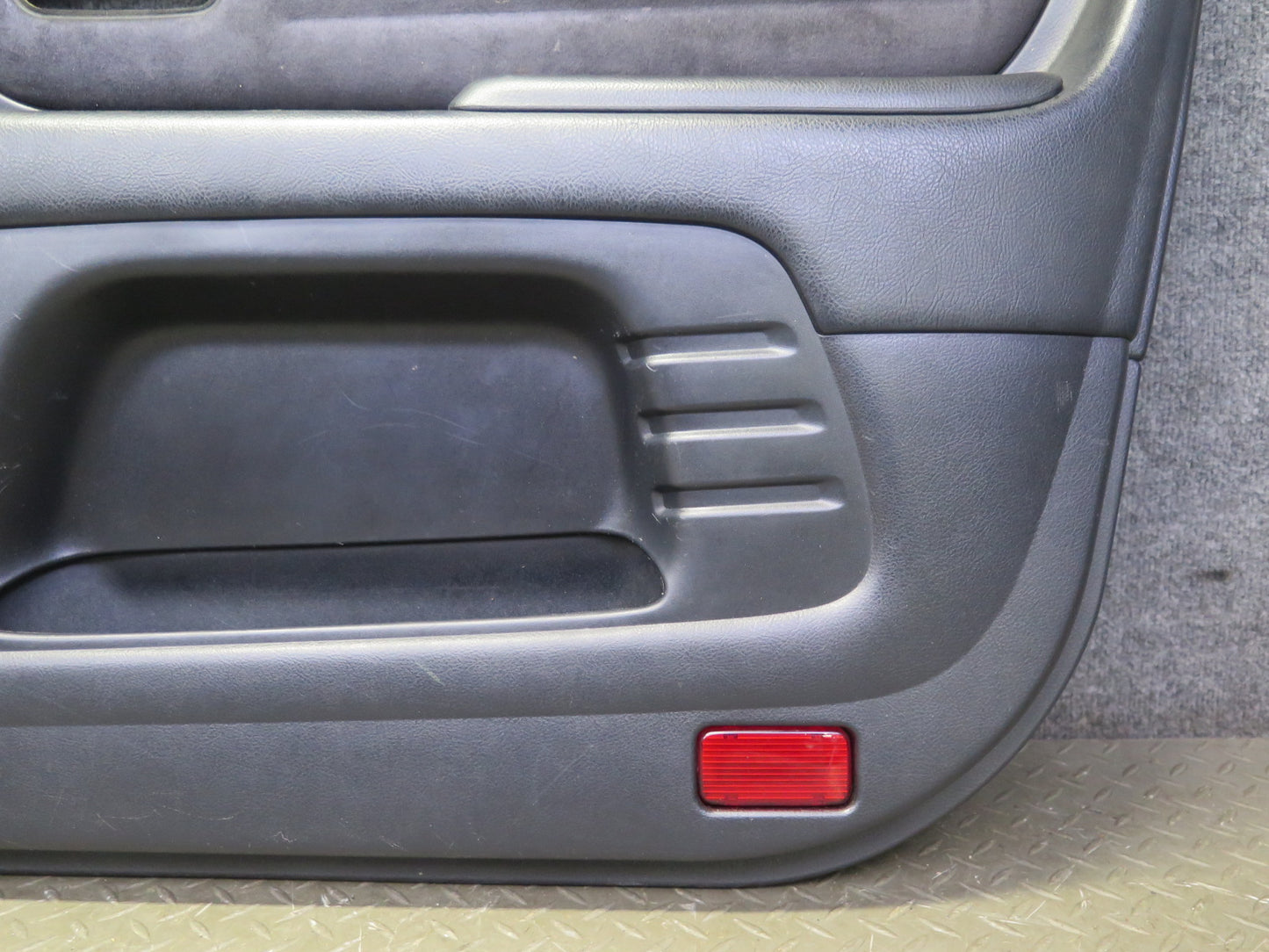2003 Lexus JCE10L IS300 Sedan Set of 2 Front Door Interior Trim Cover Panel OEM