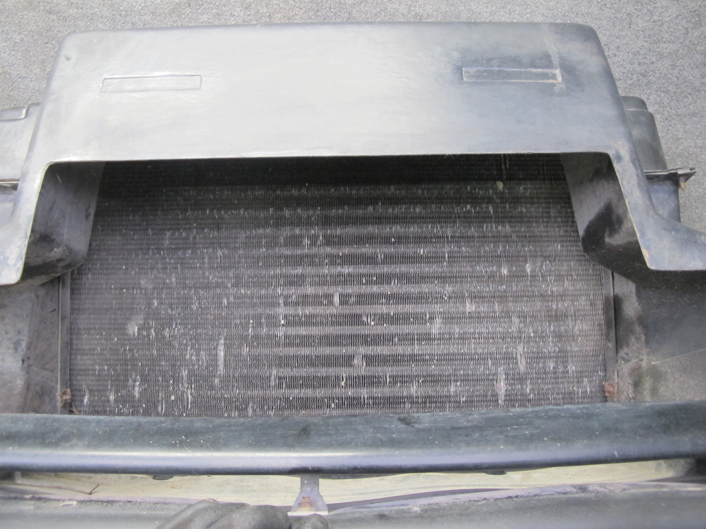 84-89 Chevrolet Corvette C4 M/T Engine Radiator AC Condenser Fan Shroud Assy OEM